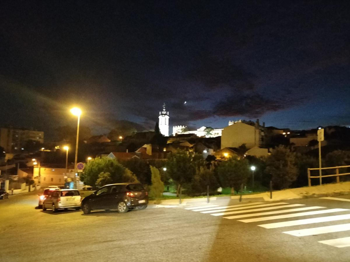 Retreat View Tagu River Lisboa Exterior foto